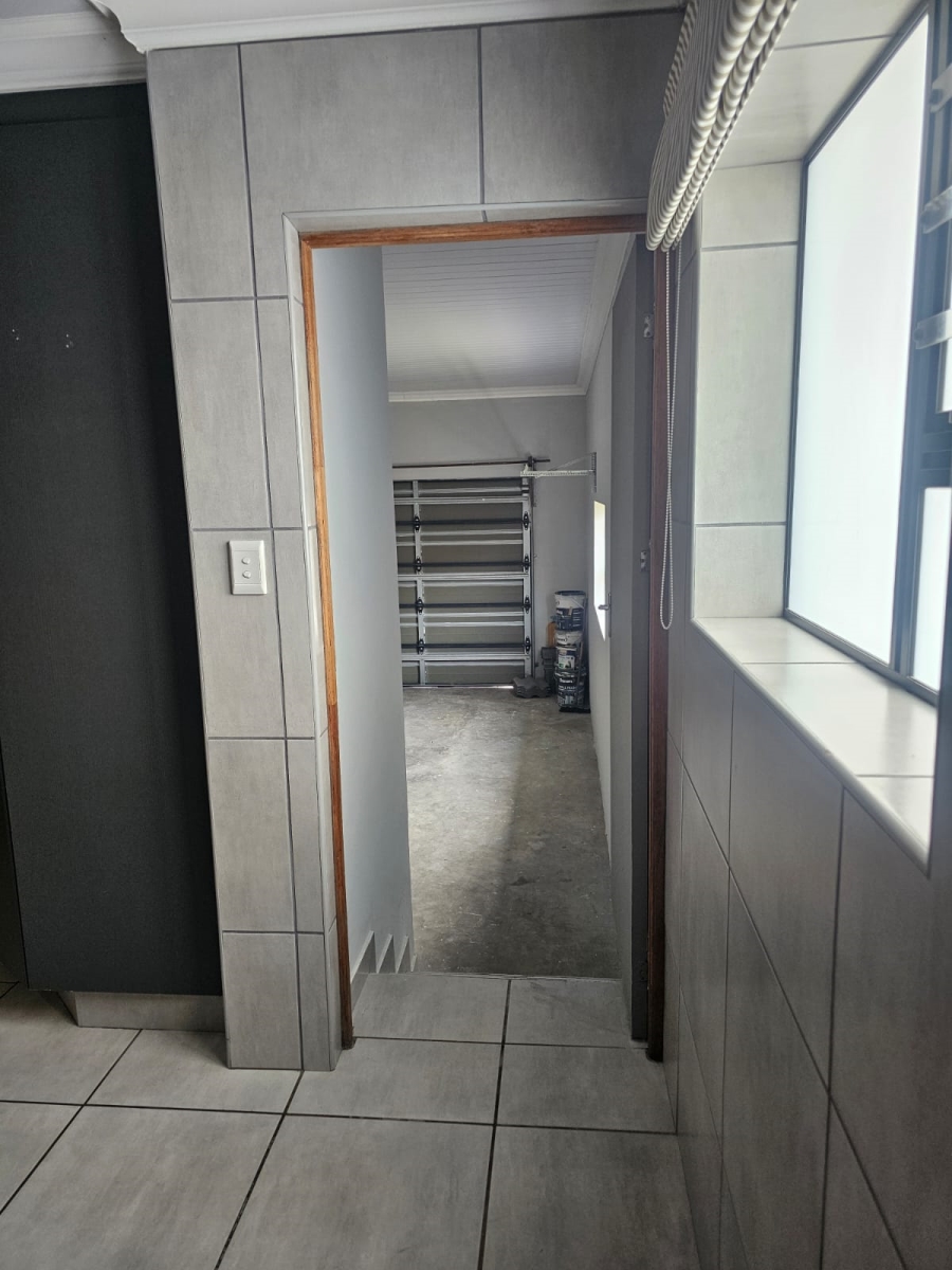 3 Bedroom Property for Sale in Reebok Western Cape